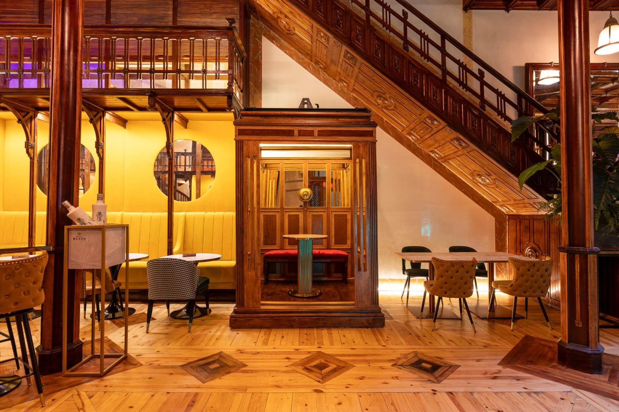בדאחוז Hotel Las Tres Campanas מראה חיצוני תמונה